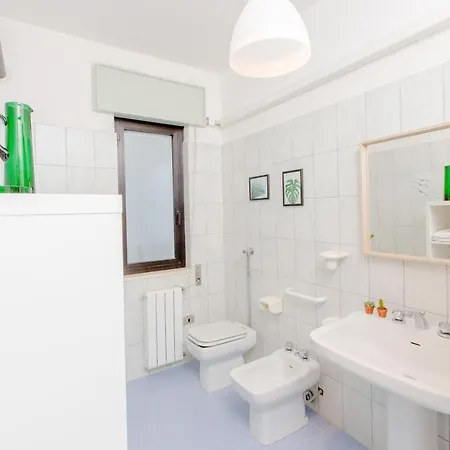 Feriehus La Terrazza Di Marco Torre Santa Sabina